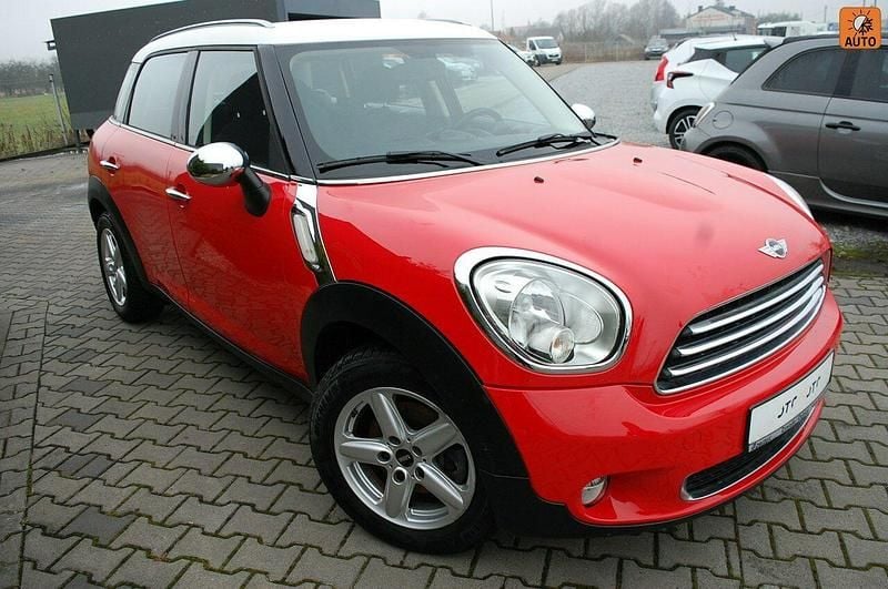 Czerwony Używany 2011 Mini Countryman SUV | 13 900 zł - Obraz 1/4