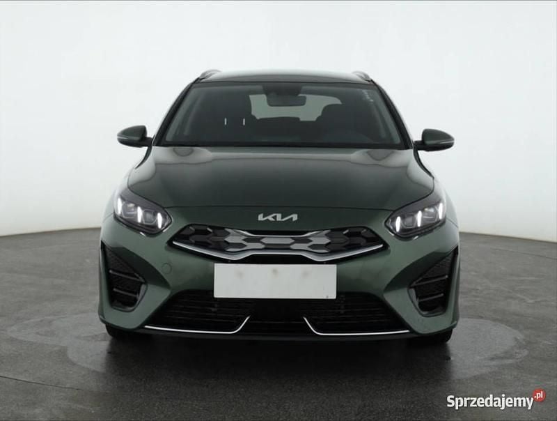 Zielony Używany 2024 Kia Ceed Kombi | 114 999 zł - Obraz 1/4