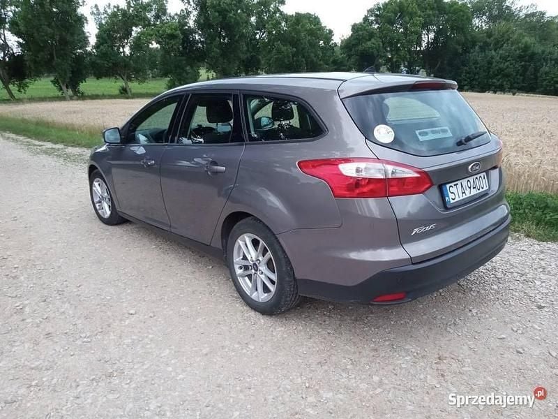 Używany Ford Focus 2013 Szary Kombi