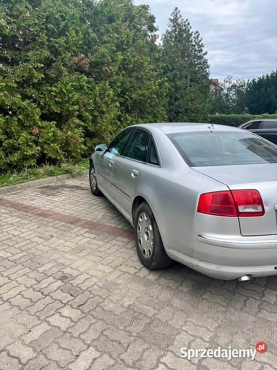 Srebrny Używany 2005 Audi A8 Sedan/Limuzyna | 7500 zł (Super Cena) - Obraz 1/4