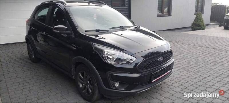 Czarny Używany 2019 Ford Ka Hatchback | 39 900 zł - Obraz 1/4