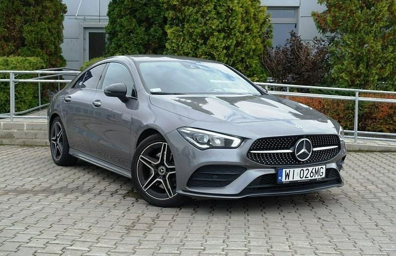 Używany Mercedes CLA220 AMG line 190 KM (139 kW) 2020 Czarny Sedan/Limuzyna