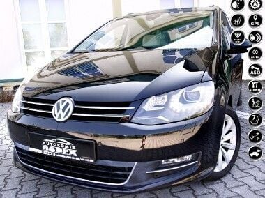 Czarny Używany 2017 VW Sharan Minivan | 66 900 zł - Obraz 1/4