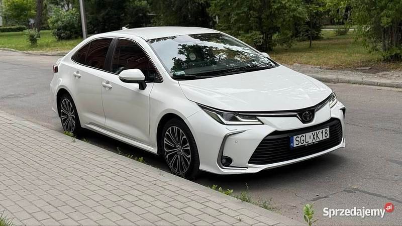 Biały Używany 2019 Toyota Corolla Sedan/Limuzyna | 50 900 zł (Uczciwa cena) - Obraz 1/4