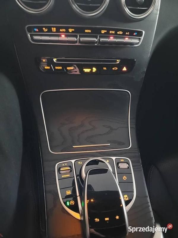 Używany Mercedes GLC300 2018