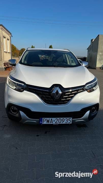 Biały Używany 2018 Renault Kadjar SUV | 61 500 zł (Uczciwa cena) - Obraz 1/4