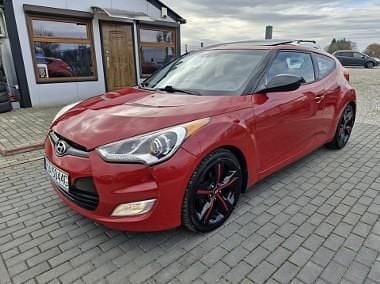 Bordowy Używany 2013 Hyundai Veloster Coupe | 35 900 zł - Obraz 1/4