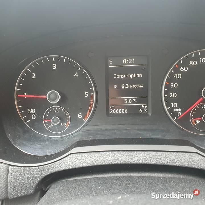 Używany VW Sharan 2011 Szary Minivan