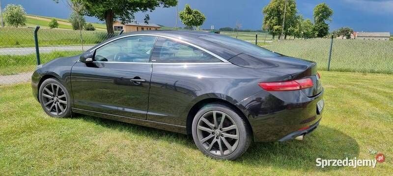 Używany Renault Laguna III 2013 Coupe