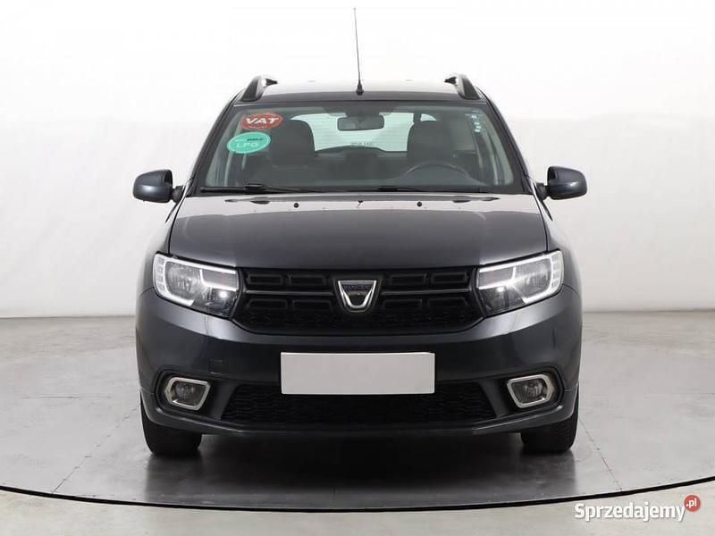 Szary Używany 2018 Dacia Logan Kombi | 24 999 zł (Uczciwa cena) - Obraz 1/4