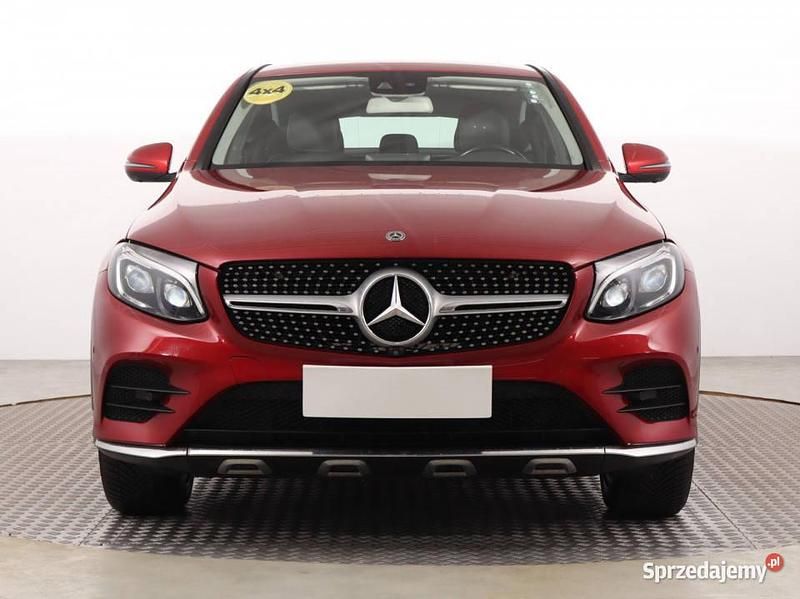 Bordowy Używany 2017 Mercedes GLC350 Coupe | 129 999 zł - Obraz 1/4