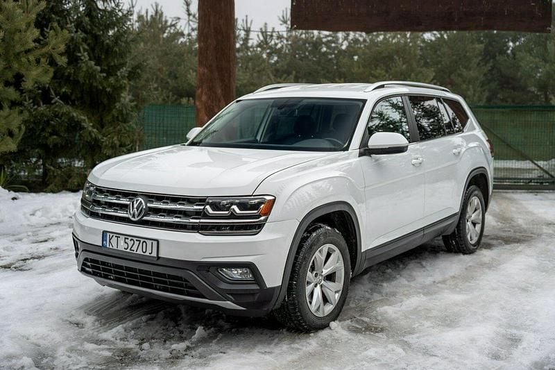 Używany VW Atlas SE 235 KM (172 kW) 2018 Biały (metalik) SUV