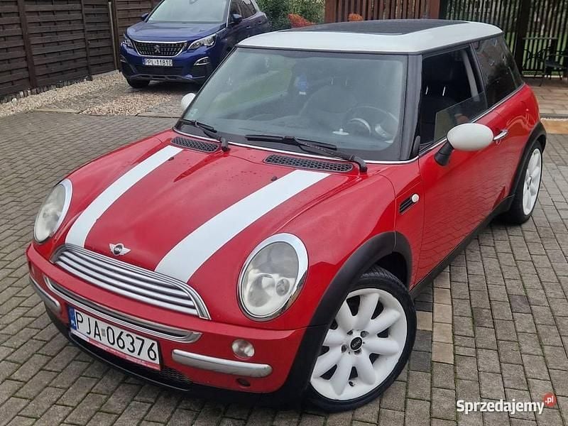 Czerwony Używany 2002 Mini Cooper Coupé Coupe | 7400 zł - Obraz 1/4