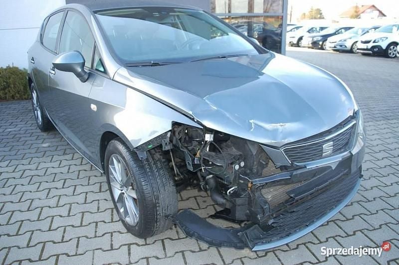 Szary Używany 2015 Seat Ibiza I-Tech Hatchback | 12 700 zł - Obraz 1/4