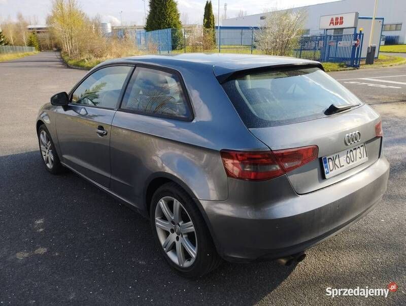 Używany Audi A3 150 KM (110 kW) 2013 Szary Hatchback