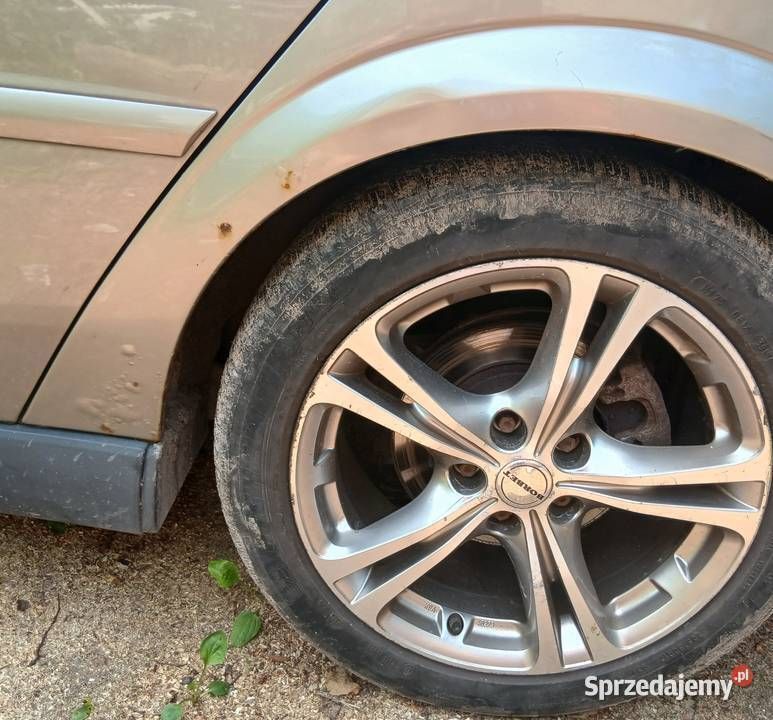 Złoty Używany 2004 Opel Vectra Sedan/Limuzyna | 1500 zł - Obraz 1/4