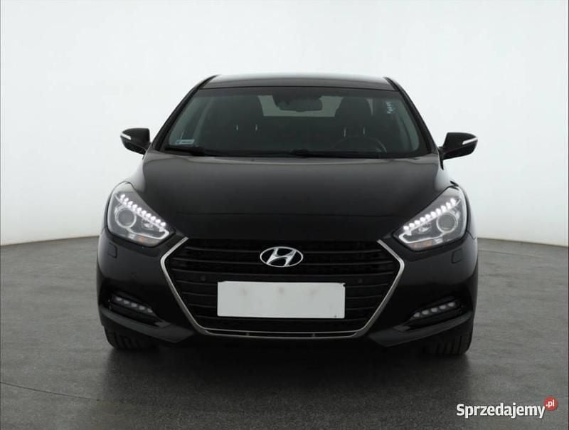 Czarny Używany 2017 Hyundai i40 Sedan/Limuzyna | 39 999 zł - Obraz 1/4