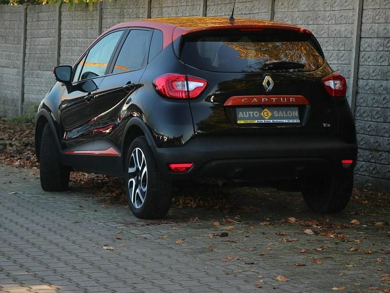Używany Renault Captur 90 KM (66 kW) 2013 Czarny SUV