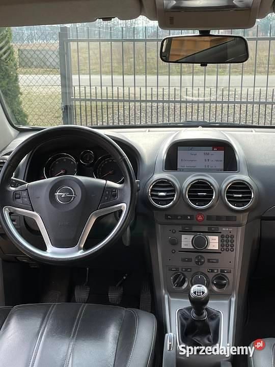 Używany Opel Antara 150 KM (110 kW) 2010 Czarny SUV