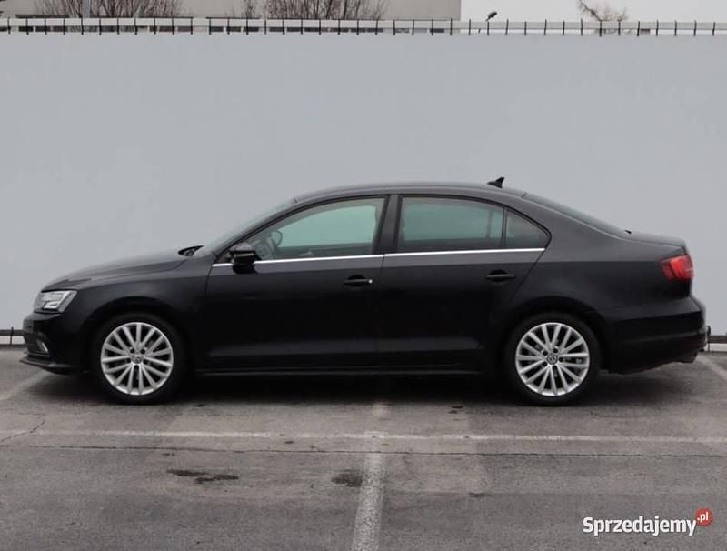 Używany VW Jetta 2014 Czarny Sedan/Limuzyna