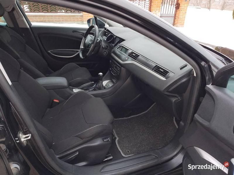 Używany Citroën C5 2008 Czarny Kombi