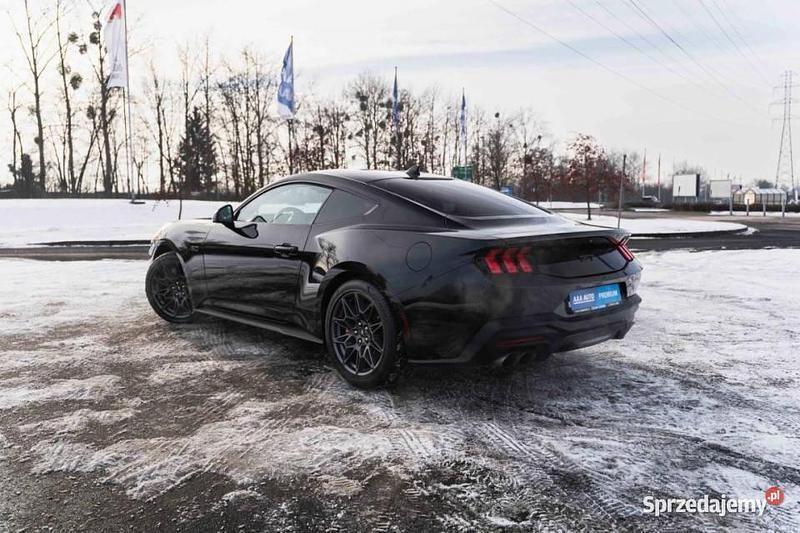 Używany Ford Mustang GT 2023 Czarny Coupe