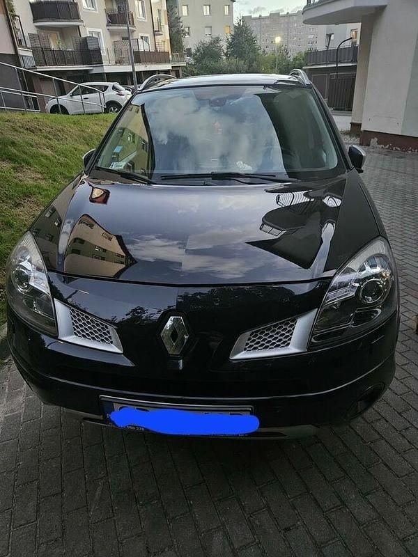 Czarny Używany 2011 Renault Koleos Bose Edition SUV | 20 000 zł (Super Cena) - Obraz 1/4