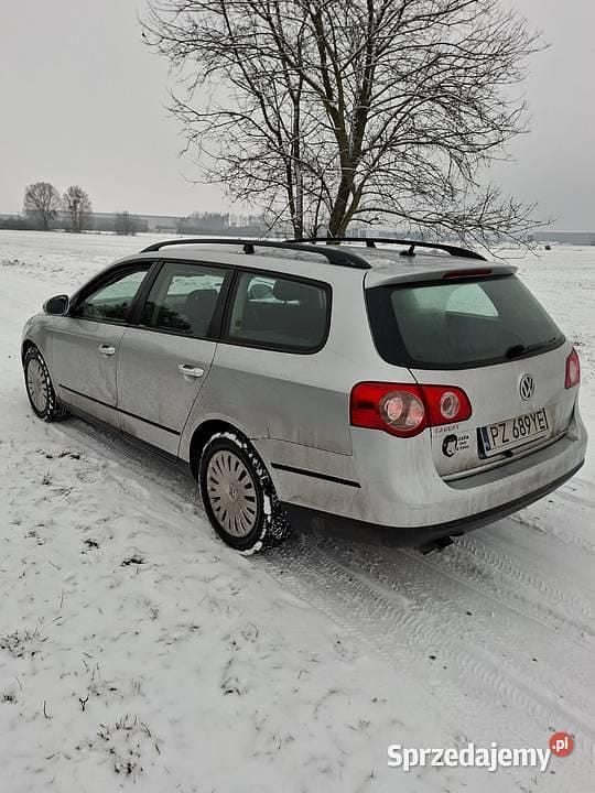 Używany VW Passat 2007 Srebrny Kombi