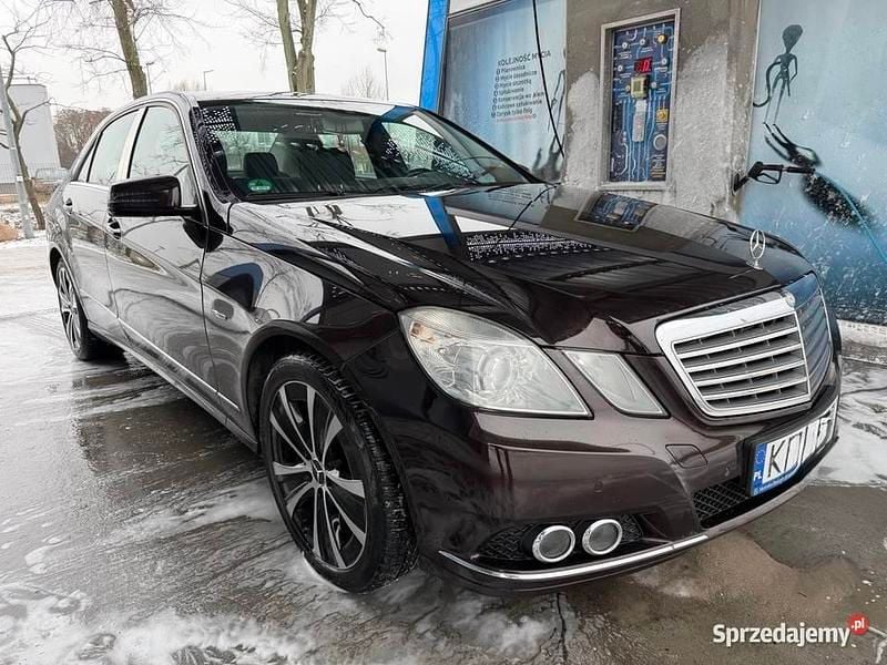 Używany Mercedes E350 2009