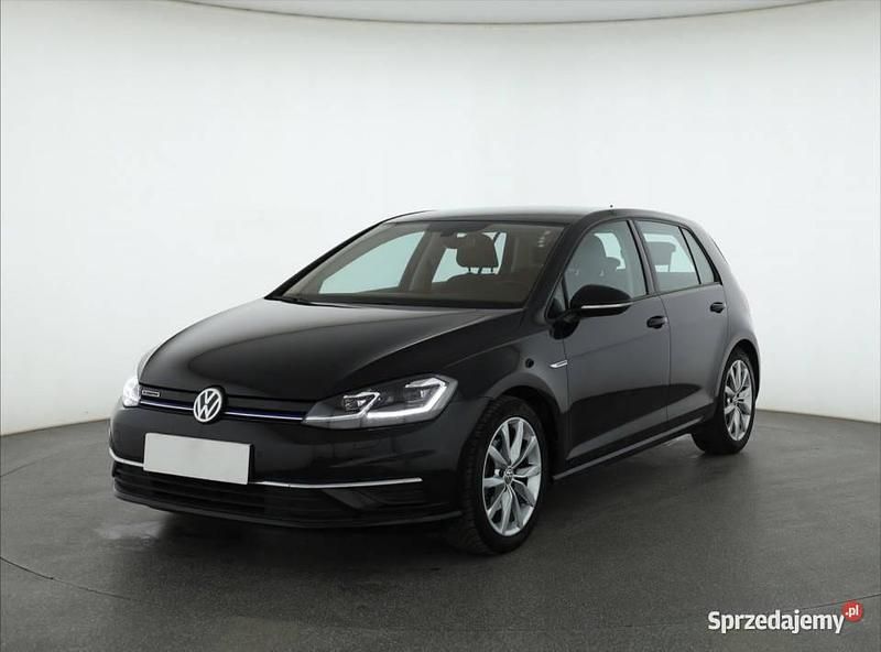 Używany VW Golf VII 2019 Czarny Hatchback