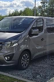 Używany Opel Vivaro 145 KM (106 kW) 2017 Szary Minivan