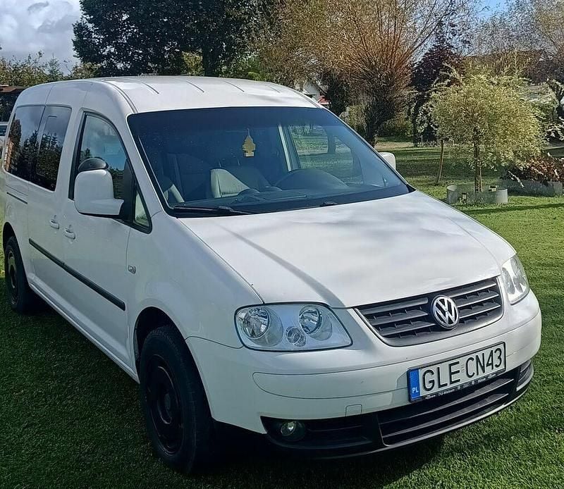Używany VW Caddy 105 KM (77 kW) 2009 Biały Minivan