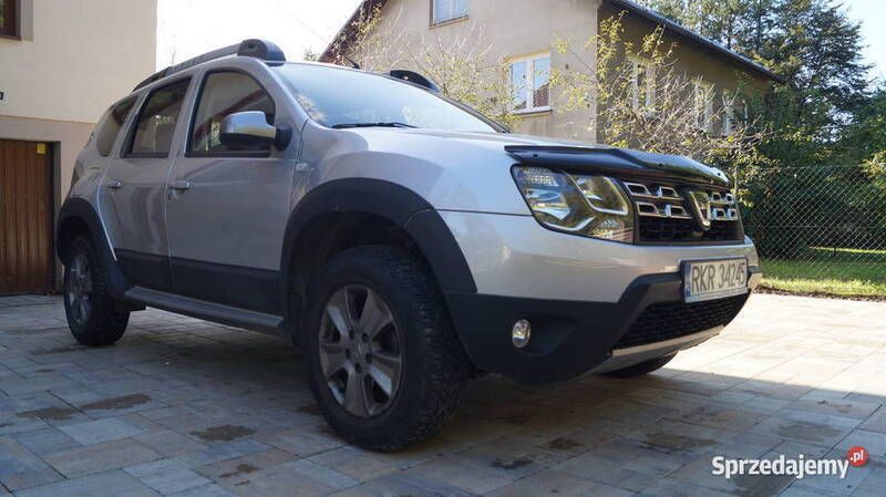 Srebrny Używany 2017 Dacia Duster Prestige SUV | 37 900 zł (Dobra cena) - Obraz 1/4