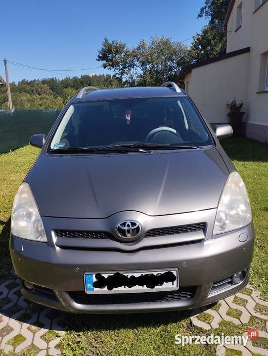 Używany 2006 Toyota Corolla Verso Minivan | 10 000 zł (Uczciwa cena) - Obraz 1/4