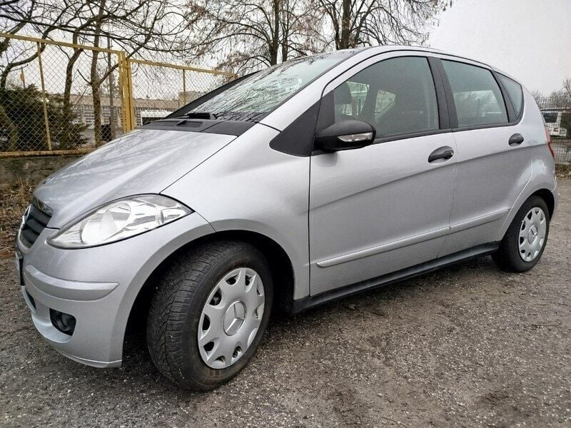Używany Mercedes A170 116 KM (85 kW) 2007 Srebrny (metalik) Hatchback