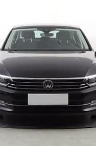 Używany VW Passat 180 KM (132 kW) 2017 Czarny Sedan/Limuzyna