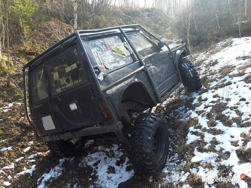 Czarny Używany 1993 Nissan Patrol SUV | 15 900 zł - Obraz 1/4