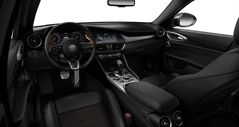 Nowe Alfa Romeo Giulia 280 KM (205 kW) 2025 Lakier metalizowany czarny  volcano black Sedan/Limuzyna