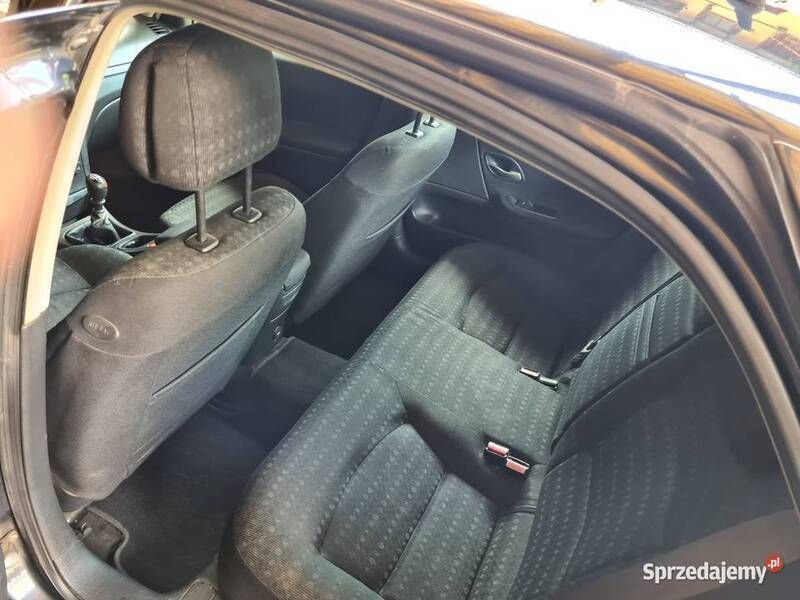 Używany Renault Laguna II 120 KM (88 kW) 2005