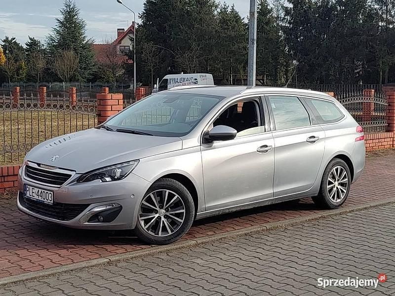 Używany Peugeot 308 SW 2016 Szary Kombi