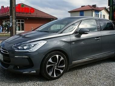 Grafitowy (metalik) Używany 2013 Citroën DS5 Hatchback | 38 700 zł - Obraz 1/4