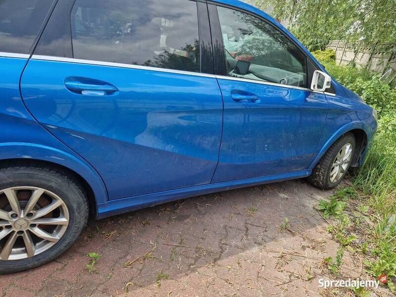 Używany Mercedes B250e 131 kW (179 KM) 2018 Minivan
