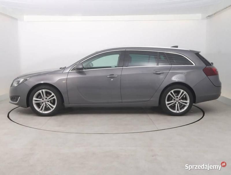 Używany Opel Insignia 2015 Szary Kombi