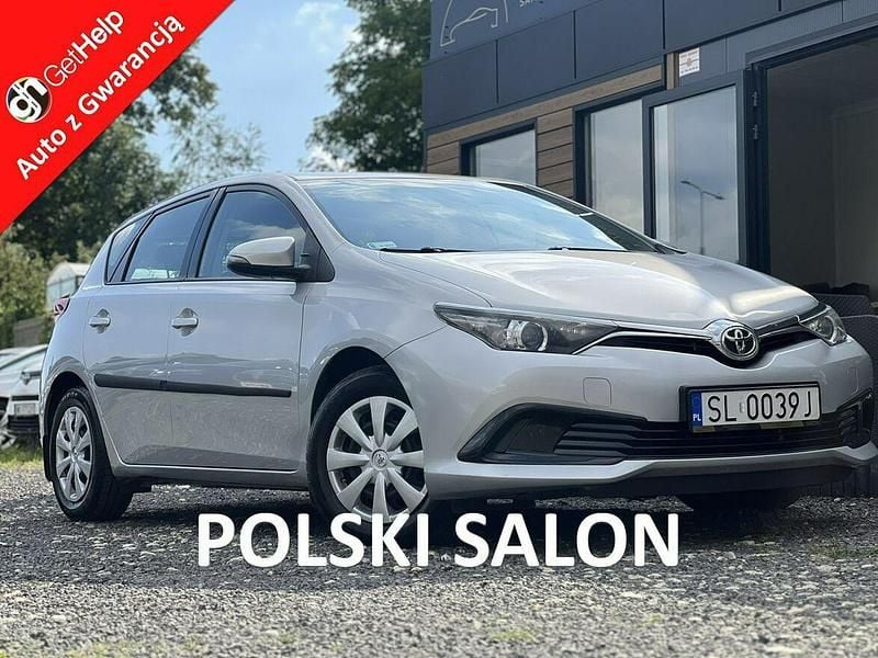 Srebrny Używany 2016 Toyota Auris Hatchback | 38 800 zł (Uczciwa cena) - Obraz 1/4