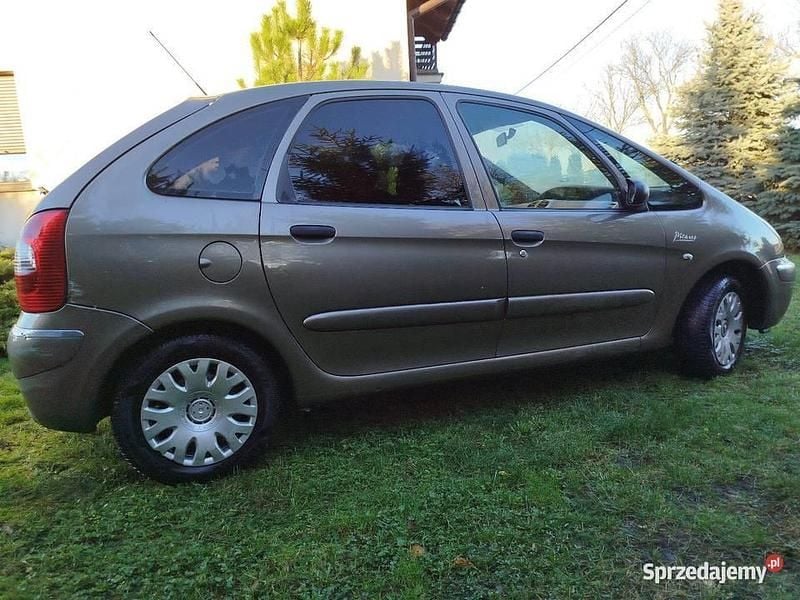 Używany 2008 Citroën Xsara Picasso Minivan | 3900 zł (Uczciwa cena) - Obraz 1/4