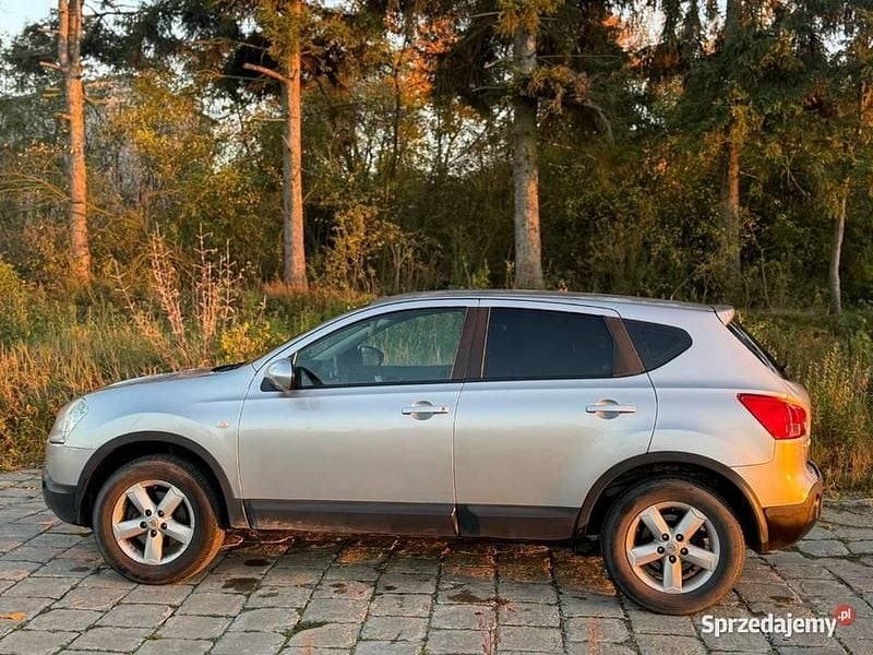 Używany Nissan Qashqai 2007 Srebrny SUV