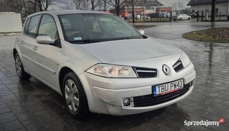 Używany Renault Mégane II 2008 Srebrny Sedan/Limuzyna