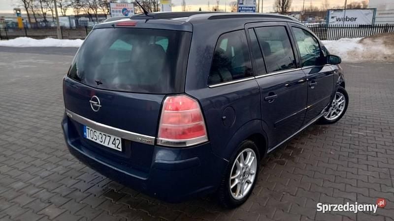 Używany Opel Zafira Cosmo 2006 Minivan