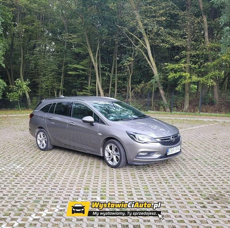 Szary (metalik) Używany 2016 Opel Astra Kombi | 49 900 zł (Uczciwa cena) - Obraz 1/4
