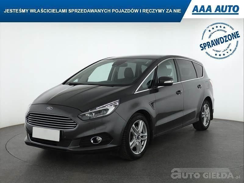 Używany Ford S-MAX S 2019 Szary Minivan